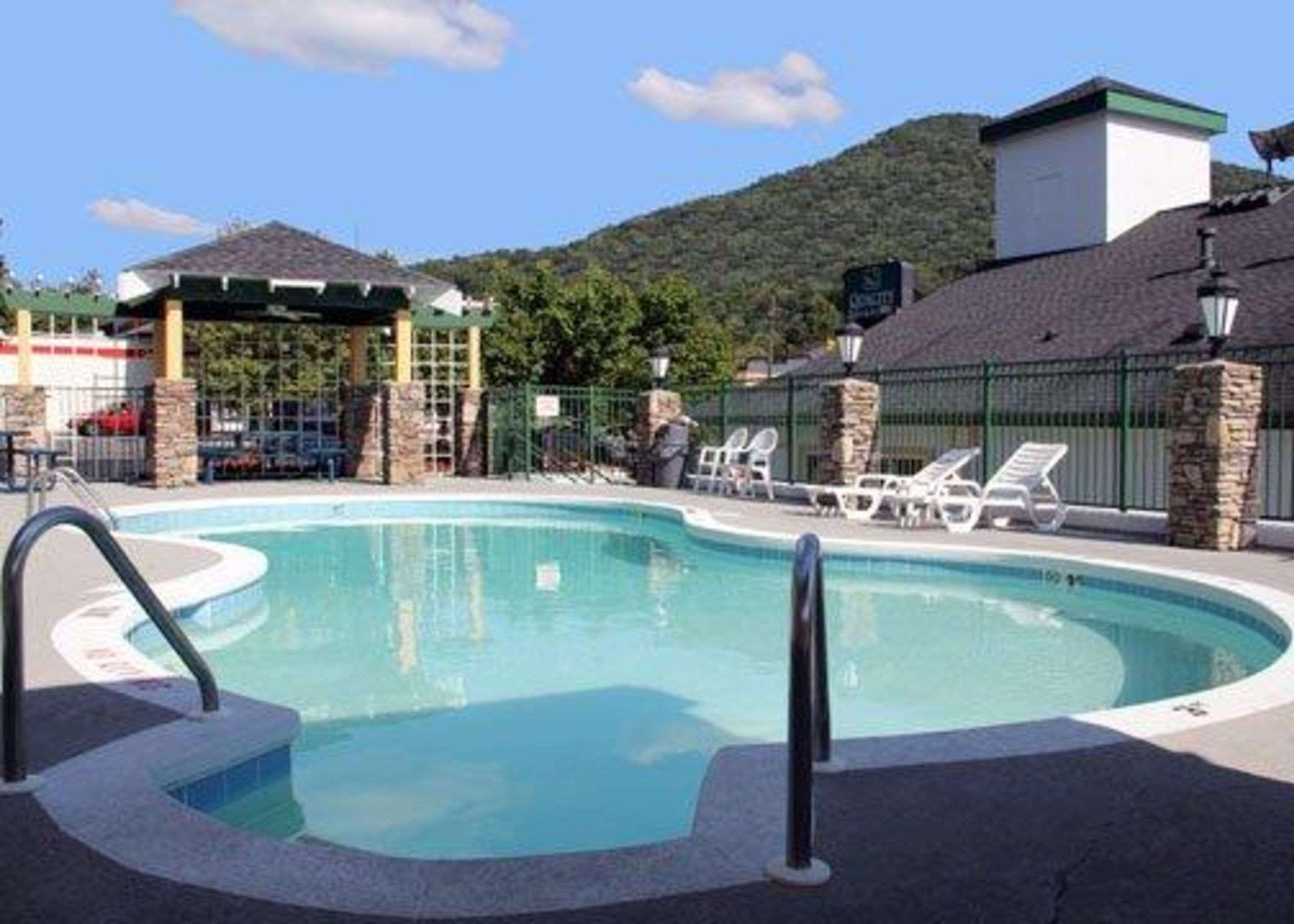 Quality Inn & Suites Biltmore East Asheville Facilidades foto